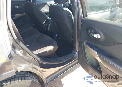 2017 Jeep Cherokee Latitude Fwd from USA, damaged, VIN 1C4PJLCB7HW592175